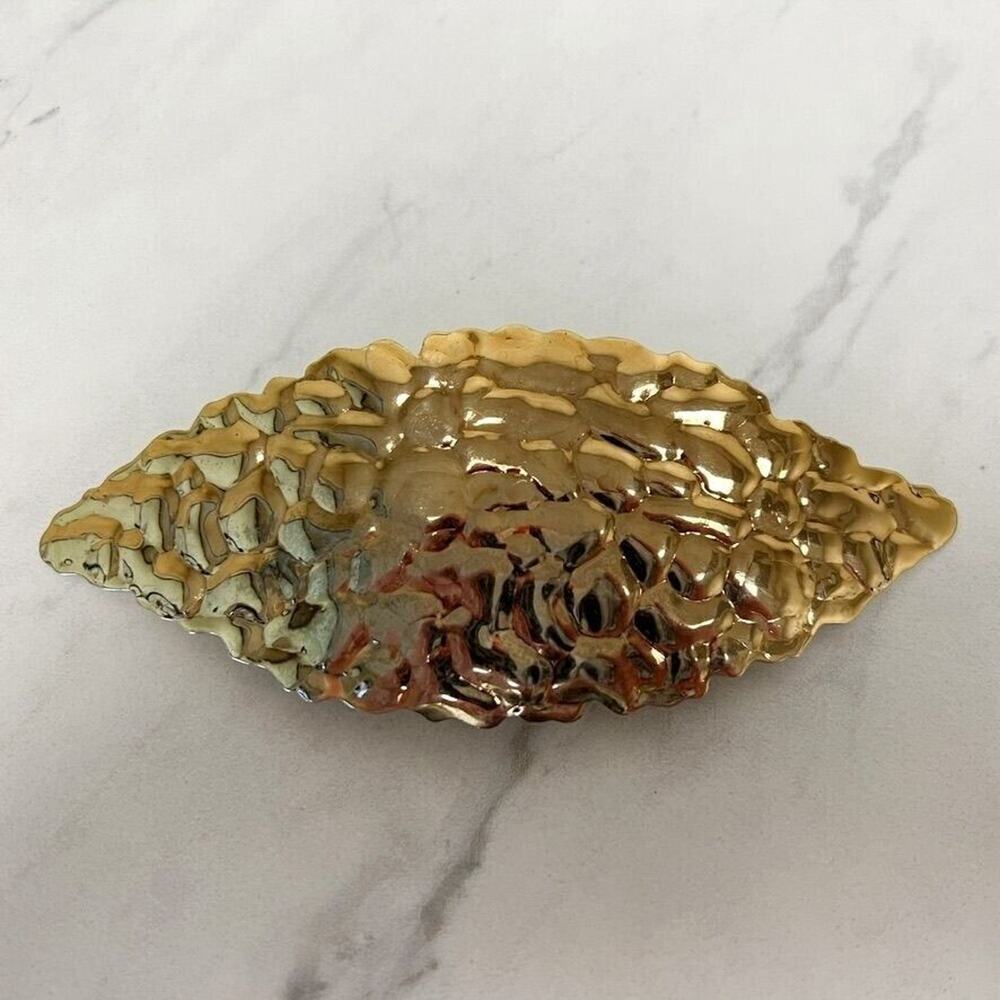 Neo Vintage Gold Tone Hammered Metal Belt Buckle Leaf Design Statement ✨